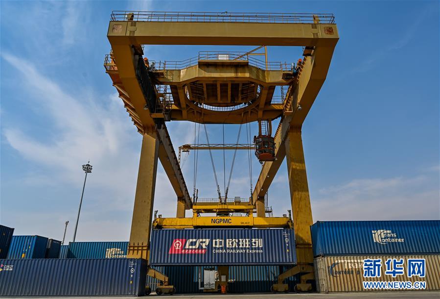 （新華全媒頭條&middot;圖文互動(dòng)）（14）邊城戰(zhàn)&ldquo;疫&rdquo;&mdash;&mdash;綏芬河、滿洲里境外輸入疫情防控紀(jì)實(shí)