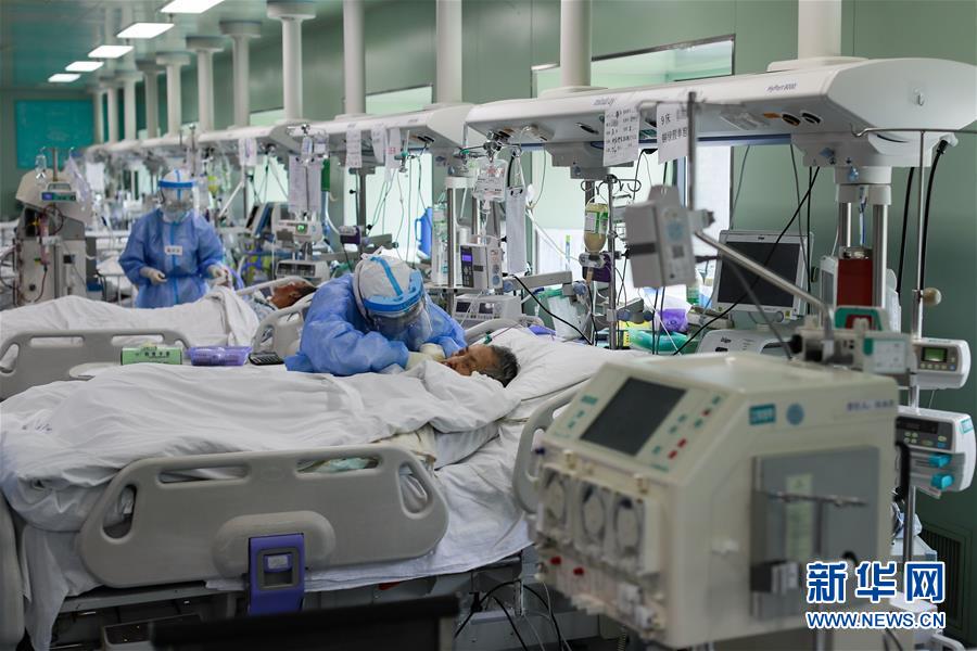 （新華全媒頭條&middot;圖文互動(dòng)）（1）上下同心，守望相助&mdash;&mdash;中國(guó)抗疫眾志成城的生動(dòng)實(shí)踐