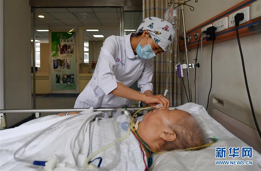 (圖文互動)(3)平凡因奉獻(xiàn)而出彩——天津一位護(hù)士長的武漢戰(zhàn)“疫”記憶