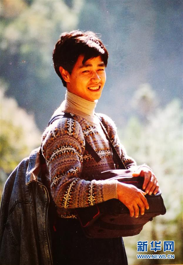 (新華全媒頭條·圖文互動(dòng))(2)初心赴使命 熱血寫(xiě)春秋——記脫貧攻堅(jiān)中的共產(chǎn)黨員