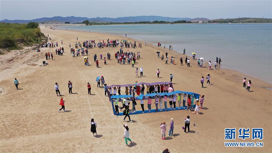 (決戰(zhàn)決勝脫貧攻堅·圖文互動)(2)內(nèi)蒙古科右中旗:把準(zhǔn)發(fā)展方向 “楓馬牛”可相及