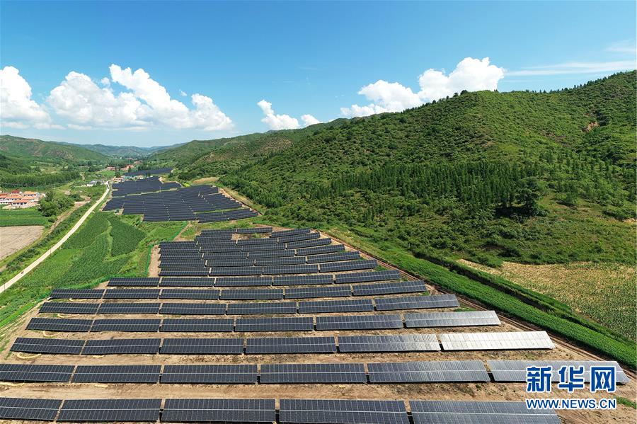 （決戰(zhàn)決勝脫貧攻堅(jiān)&middot;圖文互動(dòng)）（3）石頭縫里&ldquo;種太陽&rdquo;