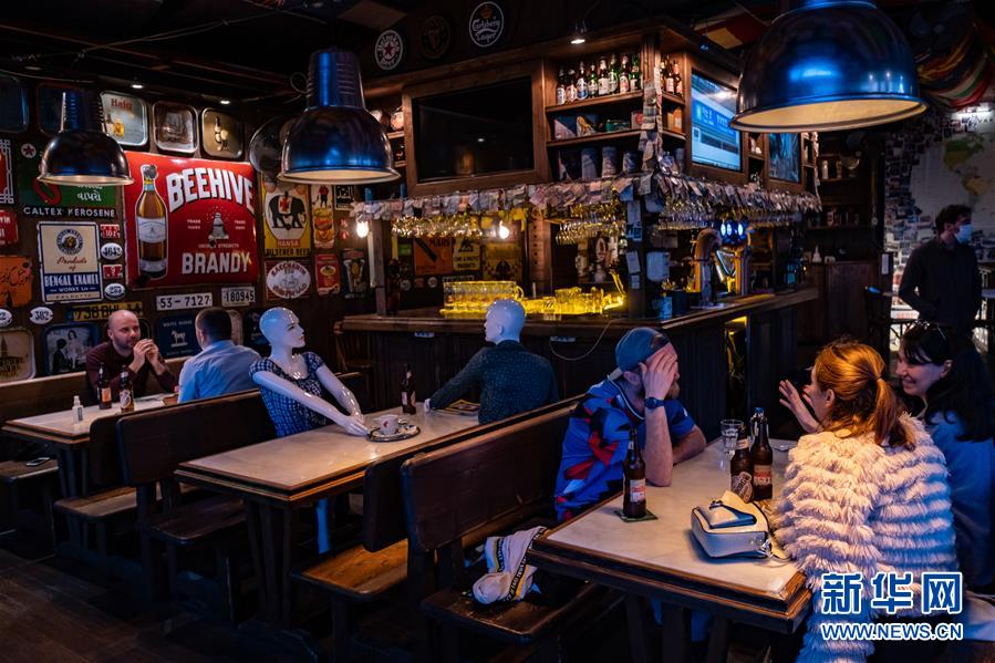 （國際&middot;圖文互動(dòng)）（14）特稿：穿越寒暑 無問西東&mdash;&mdash;寫在新冠疫情構(gòu)成&ldquo;國際關(guān)注的突發(fā)公共衛(wèi)生事件&rdquo;半年之際