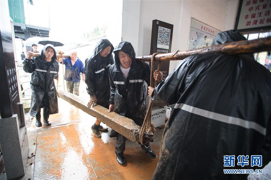 （新華全媒頭條&middot;圖文互動）（9）筑起共御水患的鋼鐵長堤&mdash;&mdash;戰(zhàn)洪一線的&ldquo;干群關(guān)系新答卷&rdquo;