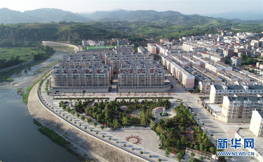 （走向我們的小康生活&middot;圖文互動(dòng)）（1）&ldquo;樓上過日子，樓下賺票子&rdquo;&mdash;&mdash;來自陜西安康的易地扶貧搬遷一線觀察