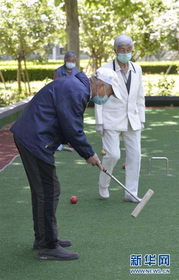 （走向我們的小康生活&middot;圖文互動）（5）北京&ldquo;老有所養(yǎng)&rdquo;的床邊、身邊、周邊事