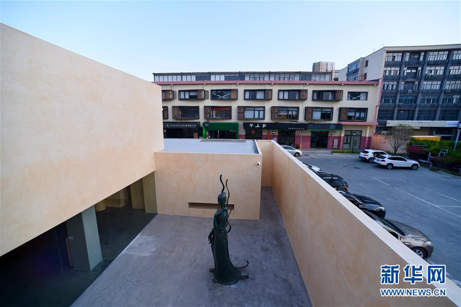 (特區(qū)40年·圖文互動)(2)老廠房變身“夢工廠”折射廈門經(jīng)濟特區(qū)40年變遷