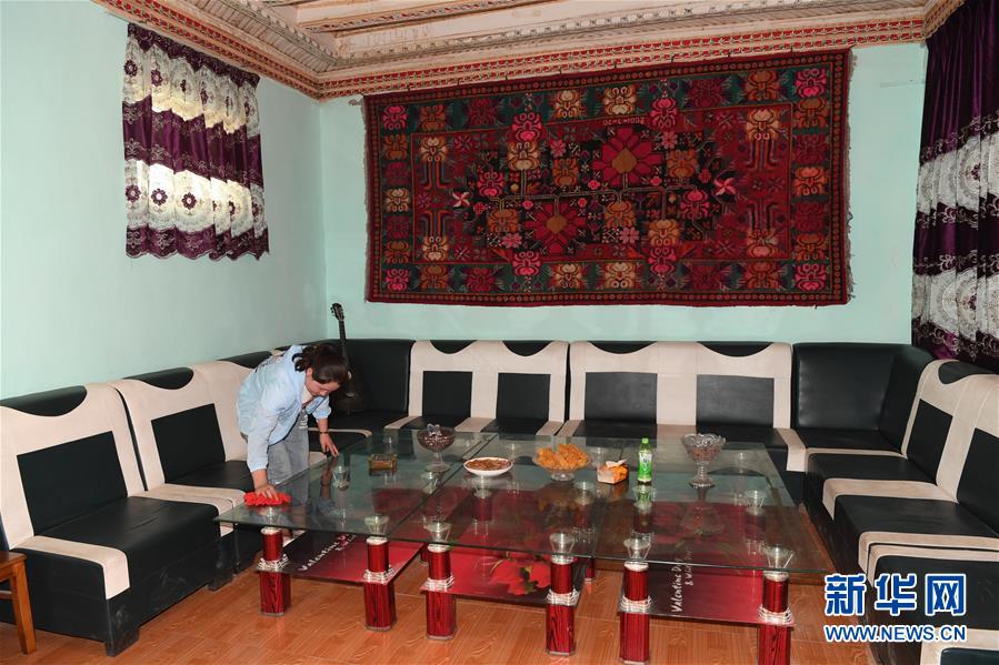 （新華全媒頭條&middot;圖文互動(dòng)）（10）新天地 新兒女 新奇跡&mdash;&mdash;脫貧攻堅(jiān)繪就新疆新圖景