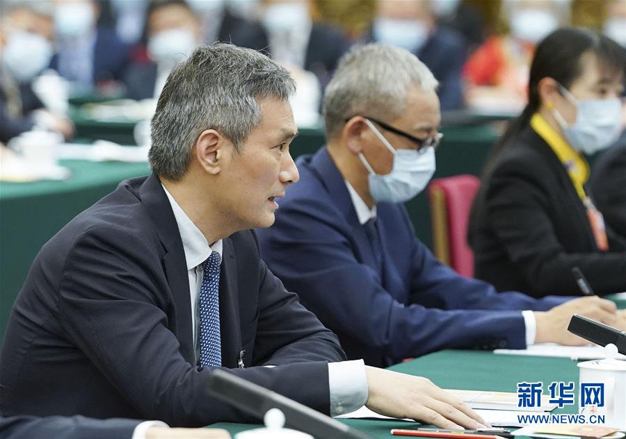 （習(xí)近平的小康故事&middot;新華網(wǎng)&middot;圖文互動(dòng)）（8）&ldquo;真正解決好基層群眾看病難、看病貴問題&rdquo;&mdash;&mdash;習(xí)近平和群眾健康的故事