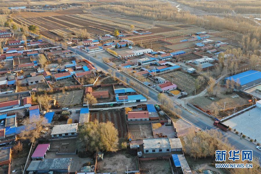 （全面建成小康社會(huì)&ldquo;百城千縣萬村&rdquo;調(diào)研行&middot;圖文互動(dòng)）（2）互助互利，小甘薯帶來甜蜜日子&mdash;&mdash;內(nèi)蒙古奈曼旗互利村闖出產(chǎn)業(yè)致富之路