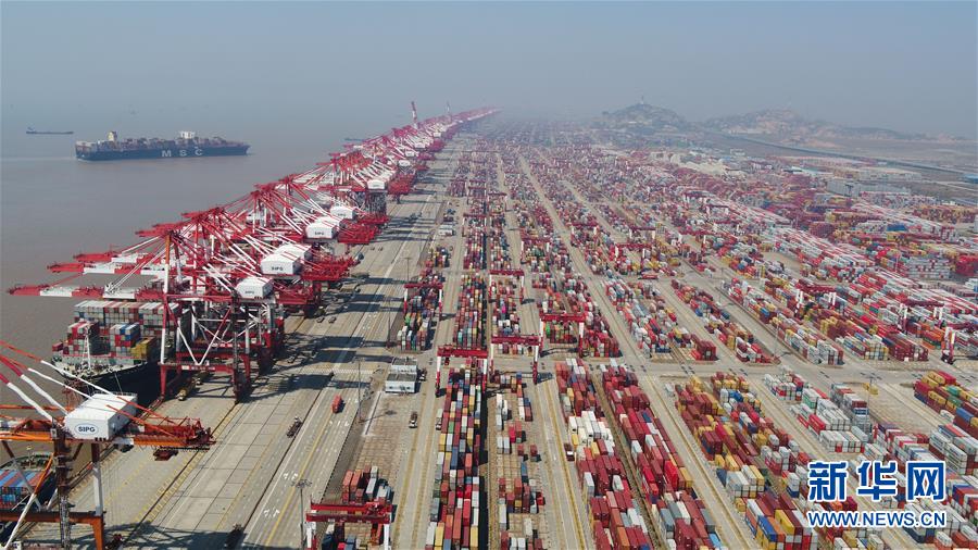 （新華全媒頭條&middot;兩會精神看落實(shí)&middot;圖文互動）（9）培育新機(jī) 開辟新局&mdash;&mdash;落實(shí)全國兩會精神激發(fā)經(jīng)濟(jì)發(fā)展新動能述評