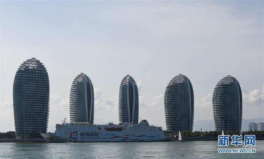 （在習(xí)近平新時(shí)代中國(guó)特色社會(huì)主義思想指引下&mdash;&mdash;新時(shí)代新作為新篇章&middot;總書記關(guān)切開放事&middot;圖文互動(dòng)）（9）開放的故事講不完&mdash;&mdash;海南開放再&ldquo;提速&rdquo;