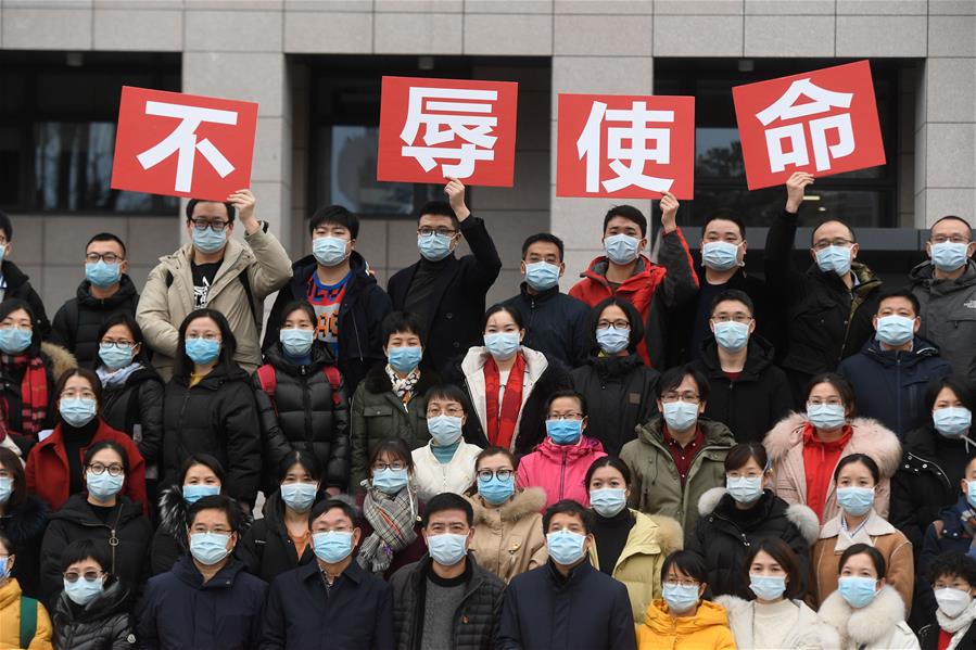 （在習(xí)近平新時(shí)代中國(guó)特色社會(huì)主義思想指引下&mdash;&mdash;新時(shí)代新作為新篇章&middot;習(xí)近平總書(shū)記關(guān)切事&middot;圖文互動(dòng)）（1）鑄成防疫&ldquo;鐵軍&rdquo;&mdash;&mdash;基層防疫&ldquo;硬核&rdquo;故事