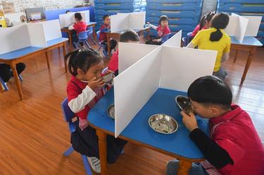 長沙：幼兒園開學(xué)啦！
