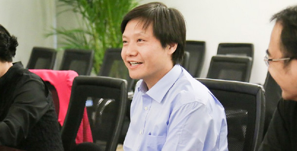 小米科技董事長雷軍——中國經(jīng)濟(jì)持續(xù)崛起、文化軟實力不斷增強(qiáng)，給與了中國品牌真正走向世界的寶貴推動力。小米希望順勢而為，讓全球所有人都能享受科技的樂趣，并成為值得國人驕傲的世界品牌。