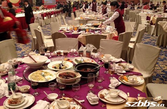 嚴(yán)格監(jiān)督，剎住浪費歪風(fēng)