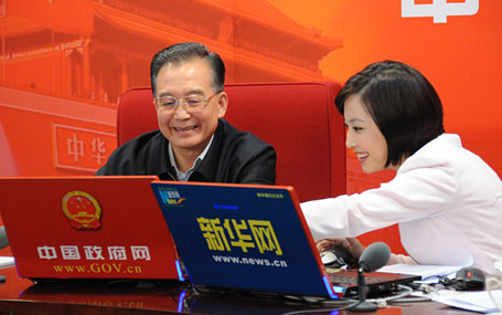 [回顧]2009年溫家寶總理接受中國政府網(wǎng)、新華網(wǎng)專訪