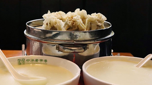 追夢中國人｜王和茂：一碗“頭腦”，講述百年舌尖上的早餐