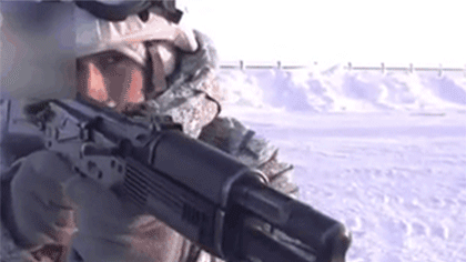 俄在北極地區(qū)舉行大規(guī)?？畿姺N演習