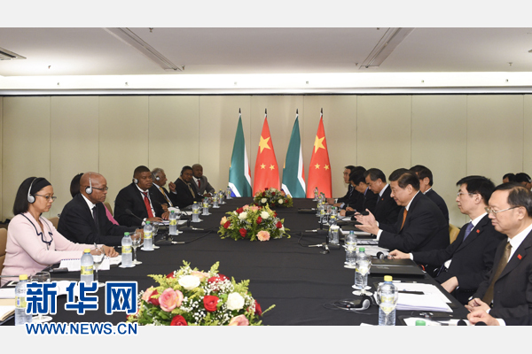 7月14日，國家主席習(xí)近平在巴西福塔萊薩會見南非總統(tǒng)祖馬。新華社記者 李學(xué)仁 攝