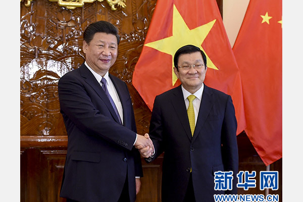 11月6日，中共中央總書記、國家主席習(xí)近平在河內(nèi)同越南國家主席張晉創(chuàng)舉行會談。 新華社記者李學(xué)仁攝