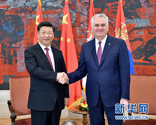 6月18日，國(guó)家主席習(xí)近平在貝爾格萊德同塞爾維亞總統(tǒng)尼科利奇舉行會(huì)談。 新華社記者 李濤 攝 