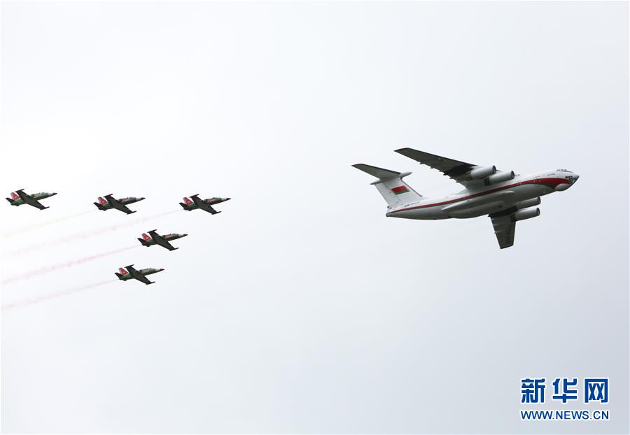 (國際)(5)白俄羅斯舉行獨立日閱兵式 解放軍儀仗隊首次應(yīng)邀參加