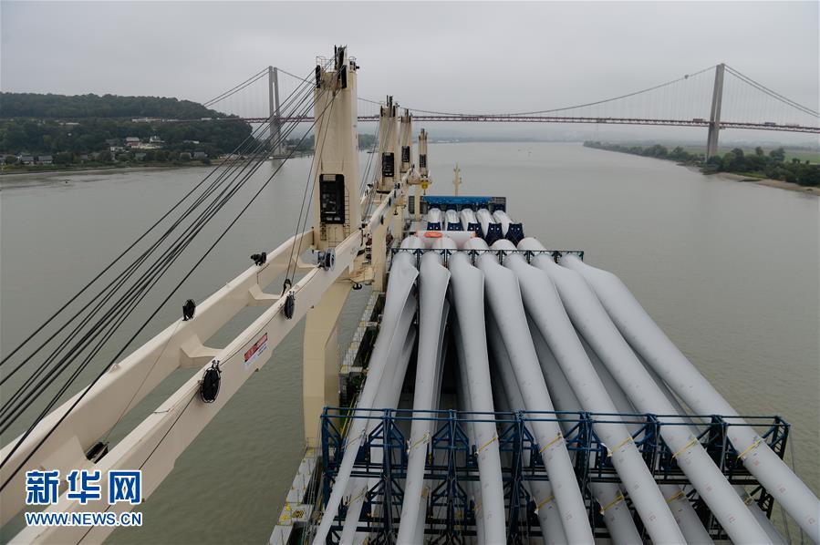 (國(guó)際)“天恩”輪首次經(jīng)“冰上絲綢之路”抵達(dá)歐洲