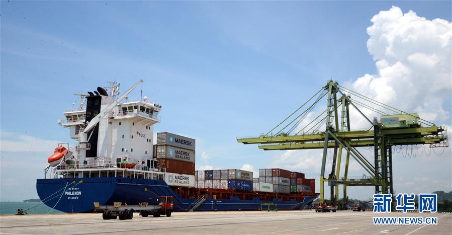 （新華全媒頭條&middot;圖文互動）（6）特稿：深化周邊友好　共促亞太繁榮&mdash;&mdash;寫在習近平主席出席亞太經(jīng)合組織第二十六次領(lǐng)導人非正式會議，對巴布亞新幾內(nèi)亞、文萊和菲律賓進行國事訪問并在巴新同建交太平洋島國領(lǐng)導人會晤之際