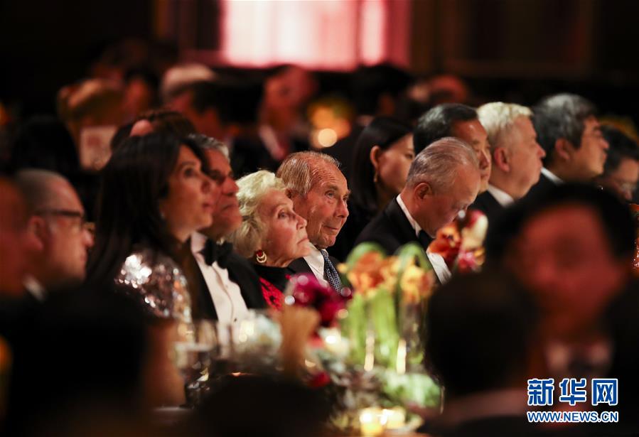 (國際·圖文互動(dòng))(2)美國政商界領(lǐng)袖認(rèn)為繼續(xù)深化合作對美中關(guān)系未來至關(guān)重要