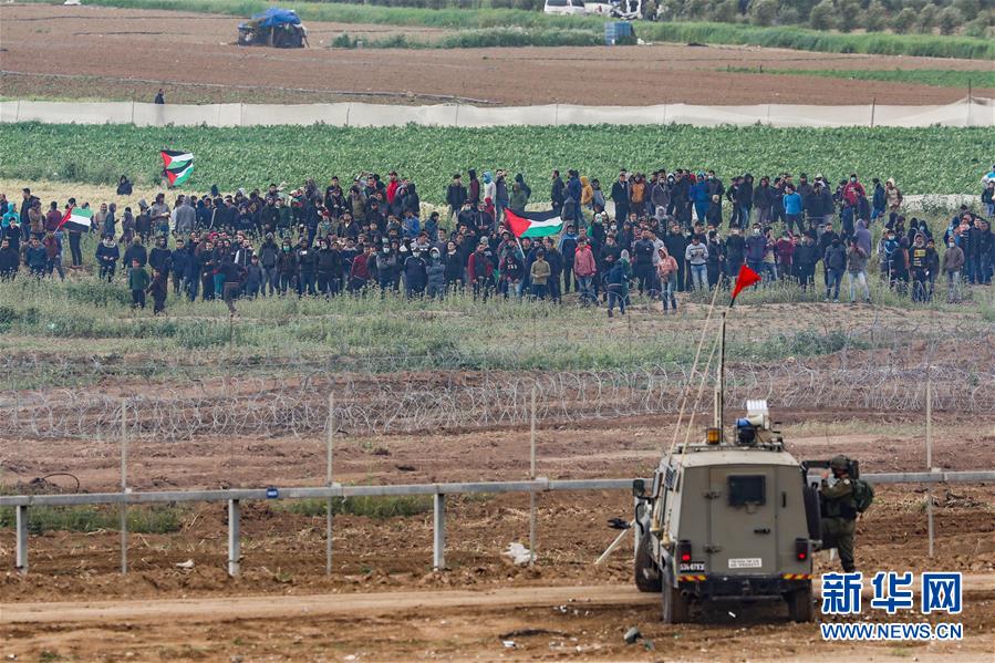 （國(guó)際）（3）巴勒斯坦紀(jì)念&ldquo;回歸大游行&rdquo;一周年 與以軍沖突又致2名巴人死亡