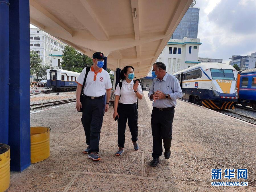 （國際疫情&middot;圖文互動）（8）&ldquo;工作忙碌又細(xì)致，經(jīng)驗豐富又專業(yè)&rdquo;&mdash;&mdash;一名柬埔寨青年眼中的中國援柬抗疫醫(yī)療專家組