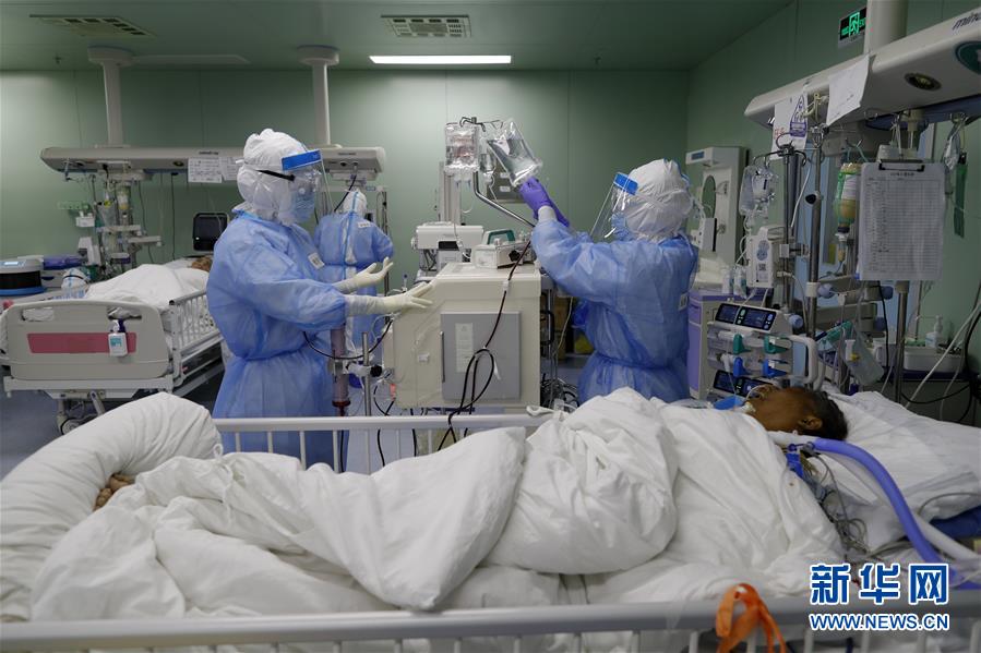 (聚焦疫情防控·圖文互動)(3)風(fēng)雨并肩 攜手戰(zhàn)“疫”——中國抗疫命運與共的生動實踐