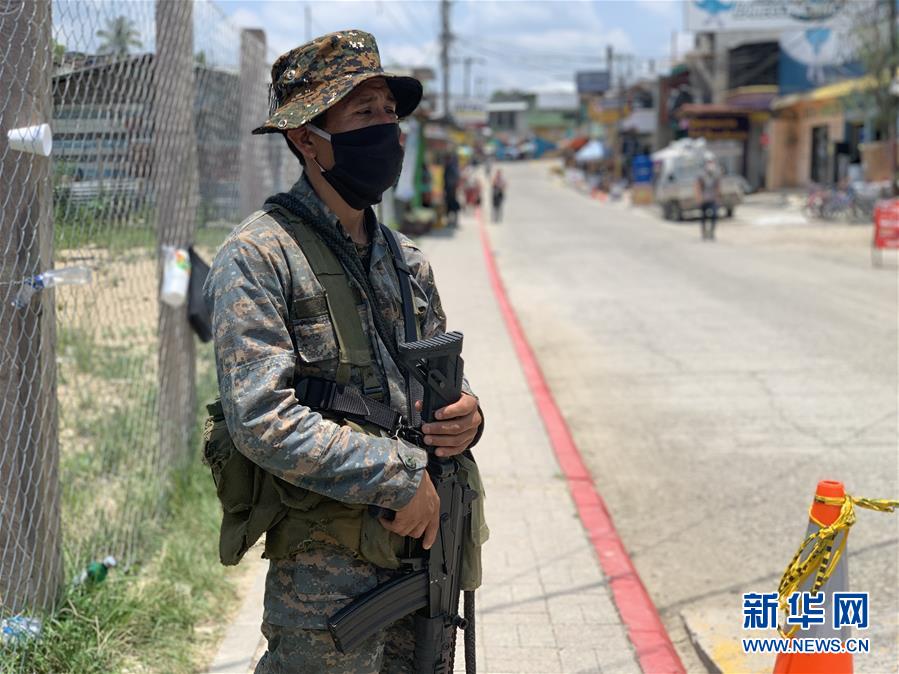 (國際·圖文互動(dòng))(6)通訊:“連一塊肥皂都不給我們”——拉美多國控訴美國強(qiáng)行遣返非法移民加劇疫情