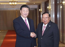 習(xí)近平出席APEC第二十五次領(lǐng)導(dǎo)人非正式會議并訪問越南、老撾（2017.11.10-2017.11.14）