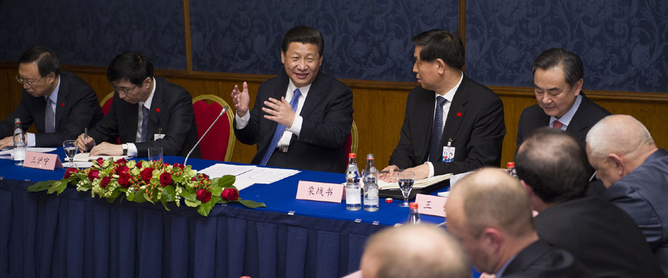 習(xí)近平會(huì)見(jiàn)俄羅斯?jié)h學(xué)家、學(xué)漢語(yǔ)的學(xué)生和媒體代表