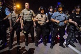 弗格森的警察為啥這么“牛”？